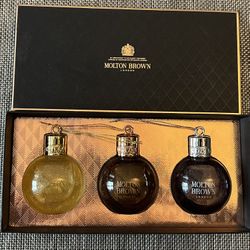 Molton Brown Shower Gel Trio Gift Set   