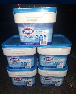 5 Of The 5Lb Tubs Of Clorox Chlorine Pool And Spa Tablets