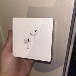 Apple AirPods (2nd Generation) BRAND NEW! NEVER OPENED!
