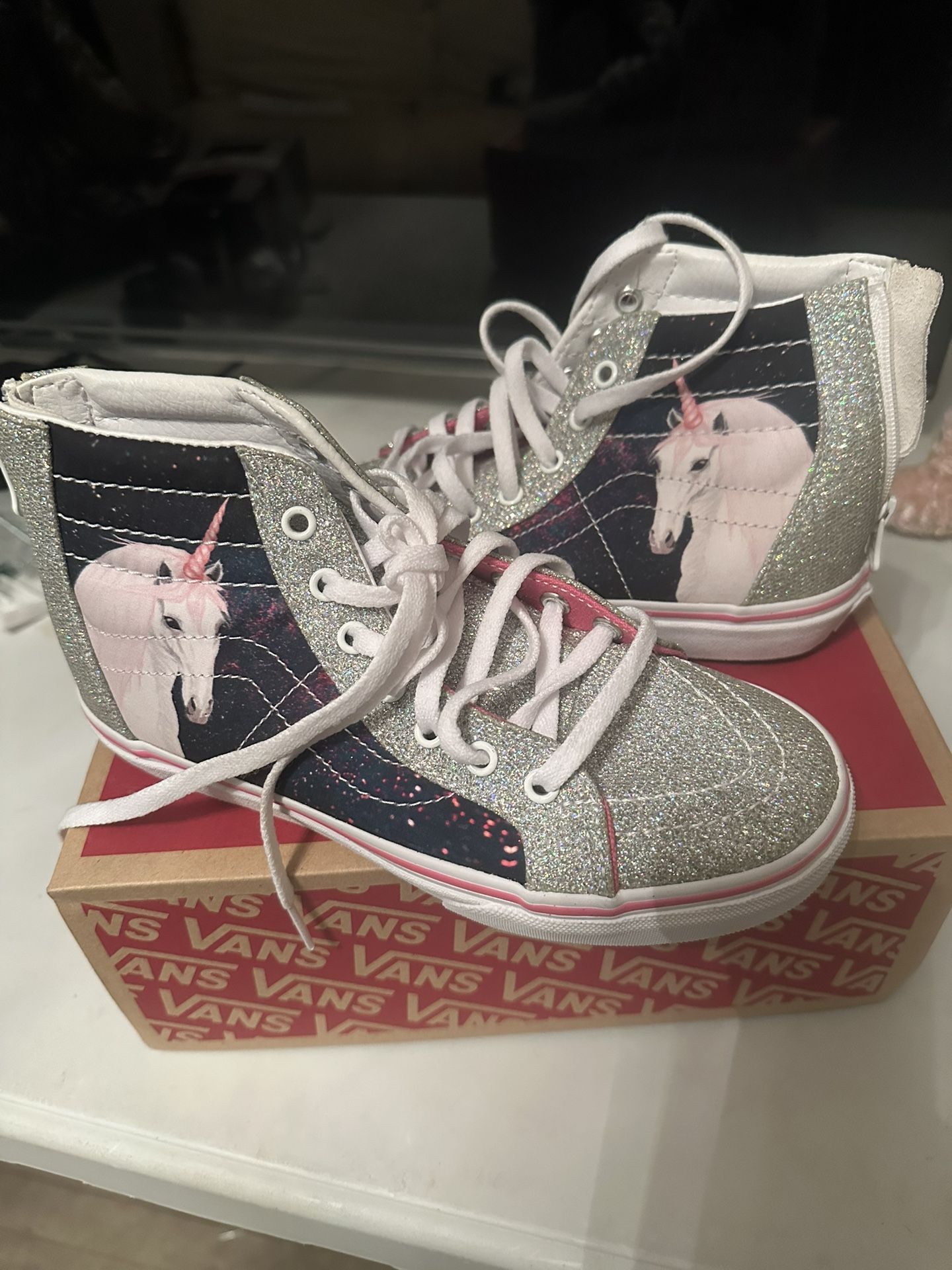 High top Vans Sneakers 