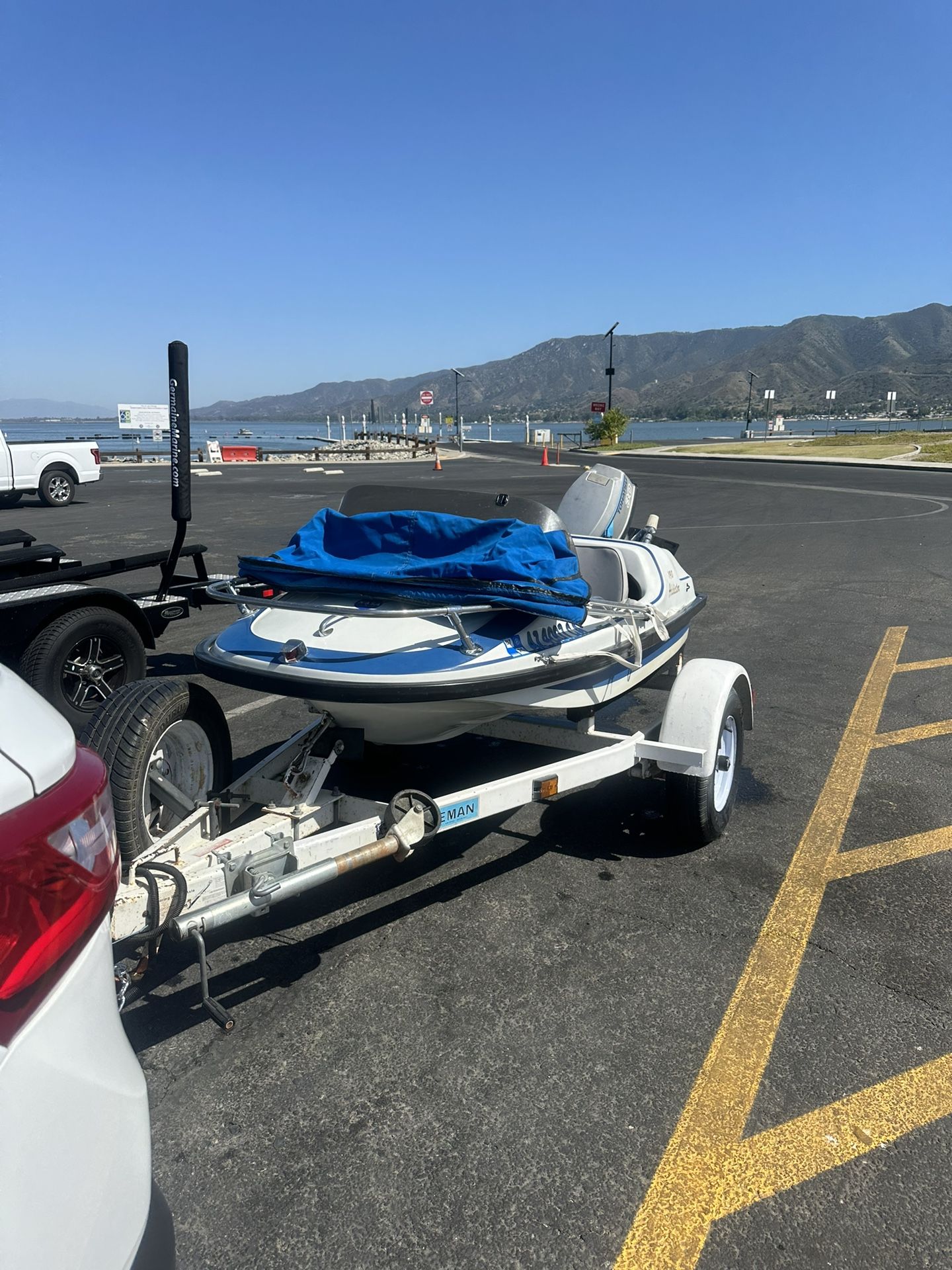 Addictor 190 Mini Boat