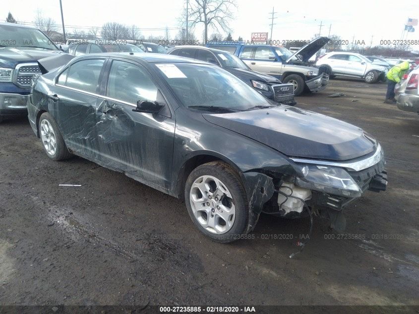 Ford Fusion - 97,000 miles for parts -