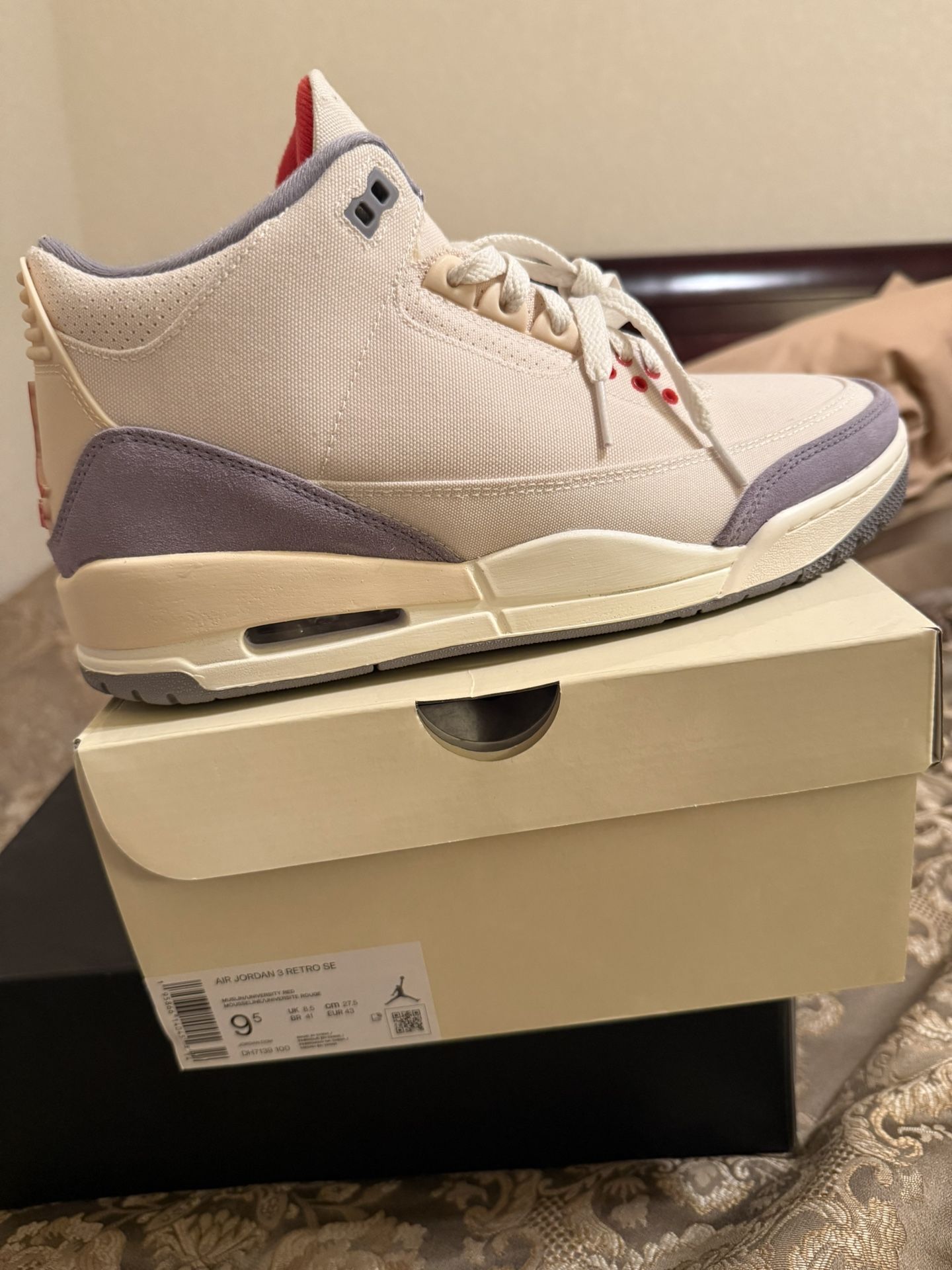 Jordan 3 Muslin Sz 9.5 Brand New