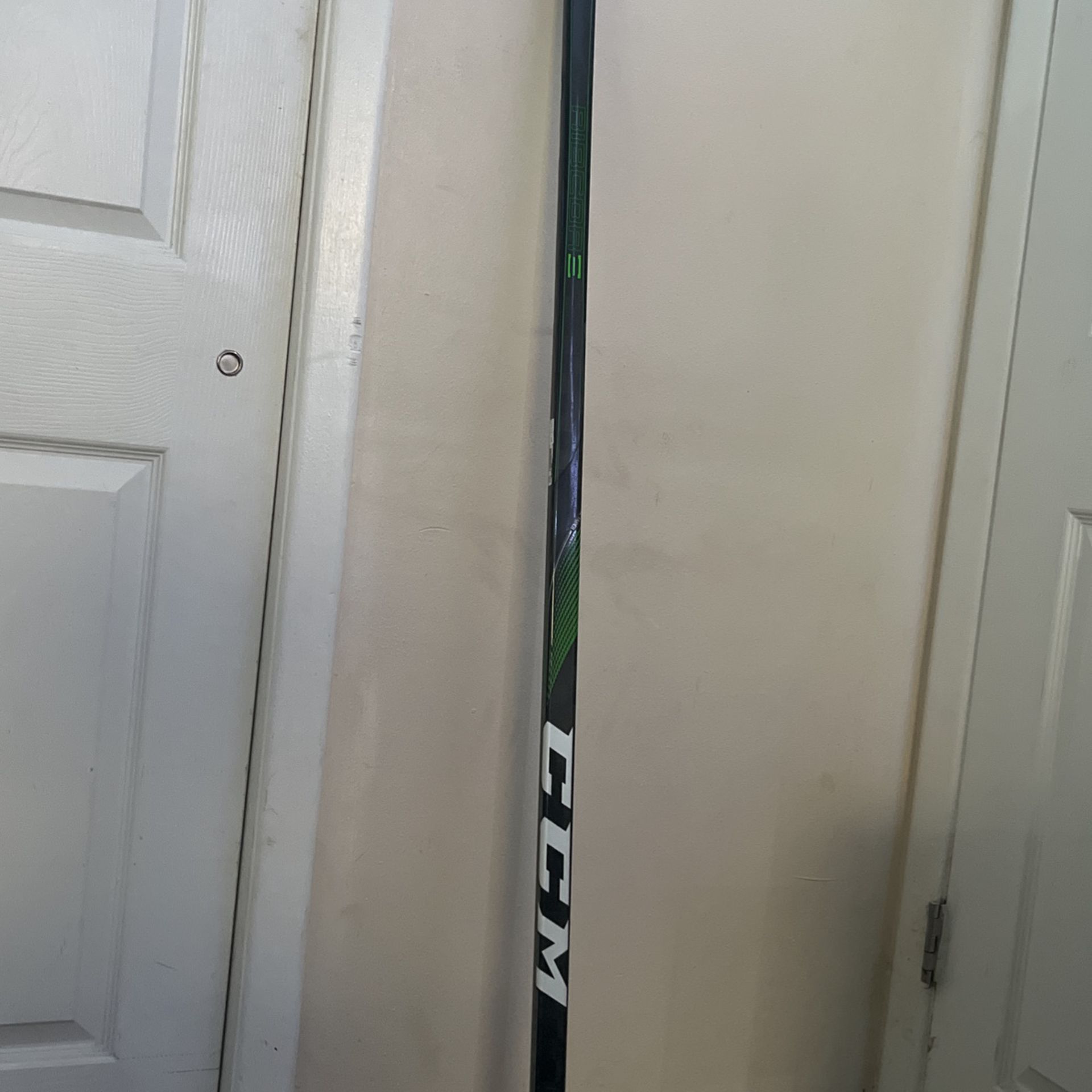 Sam Reinhart Game Used And Auto Graphed Ccm Trigger 4 Hockey Stick 