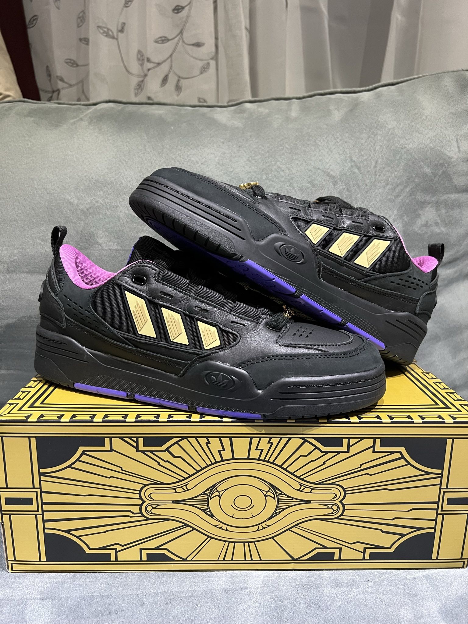 YU☆ Yu-Gi-Oh Adidas Adi2000 Size 9.5 With Special Yugioh Card Dark