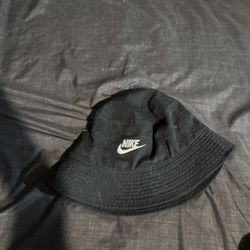 Nike Bucket Hat