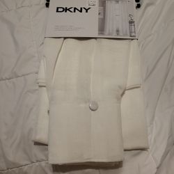 DKNY SHEER CURTAINS 84in