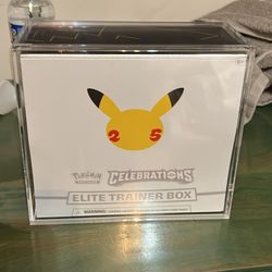 Pokémon Celebrations ETB PC 