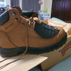 Redwing King Toe Work Boots W/ Metguard
