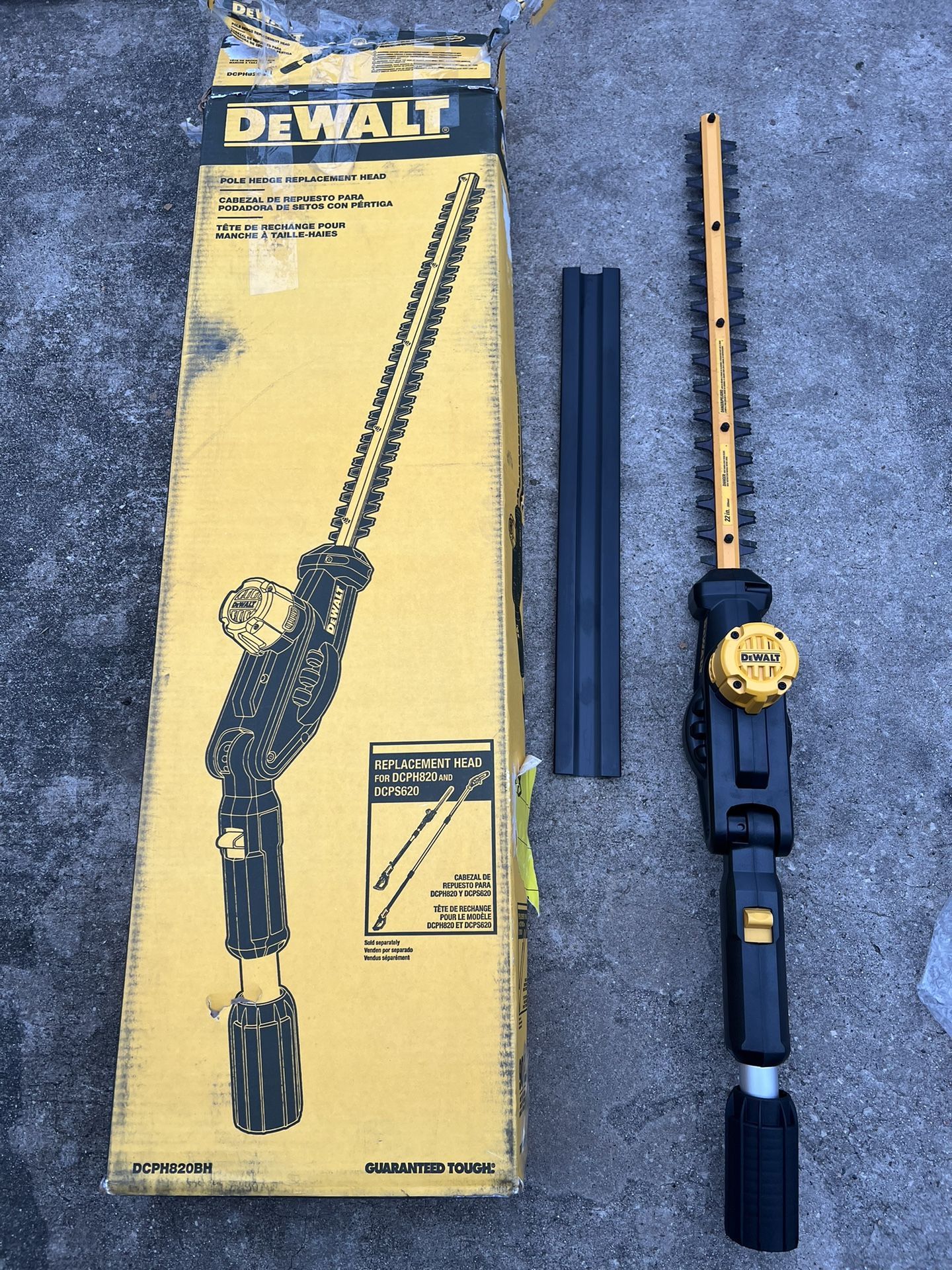 DEWALT 20V MAX 22 in. Cordless Battery Powered Pole Hedge Trimmer Head Attachment (Trimmer Head Only