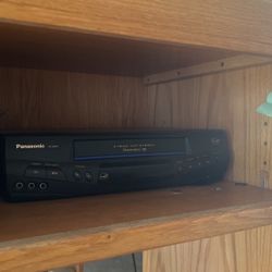 4 Head Hi Fi Stereo Vhs 