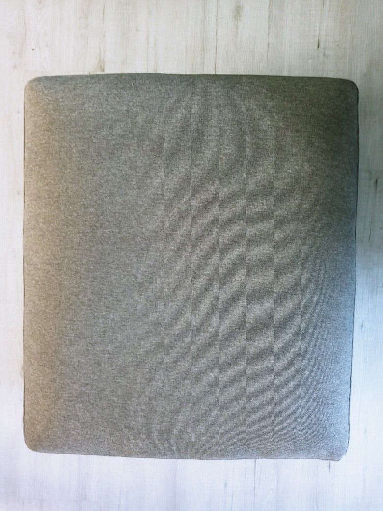 Gray OTTOMAN. 29"×25"×17.5"