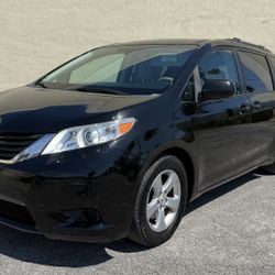 2014 Toyota Sienna