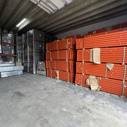 Teardrop Pallet Racking Beams Uprights Wire Decks Forklifts 