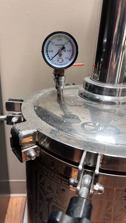 New Midas EXTRACTOR MACHINE, Complete Set, with Labelling Set Up