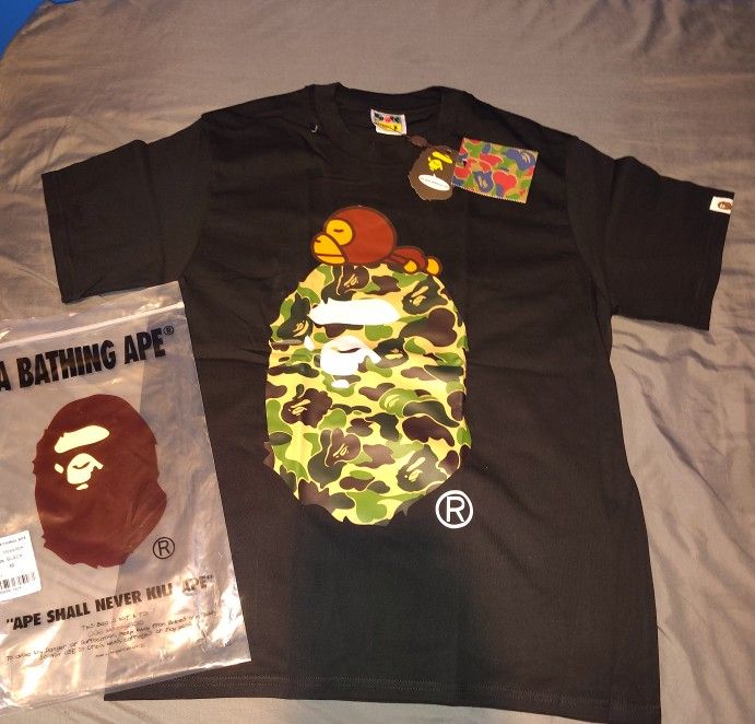 bape tee