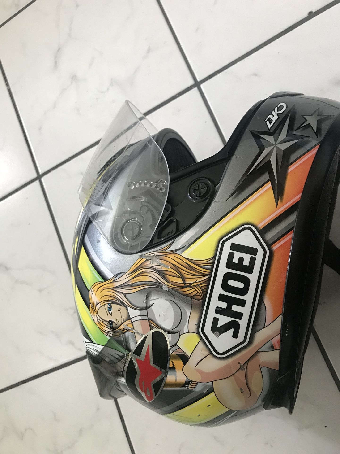Shoei RF-1000 helmet (Jordan Szoke [obs])
