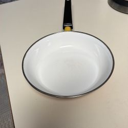 Enameled Heavy 8 Inc Pan 