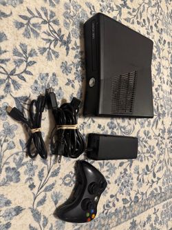 Xbox 360 console bundle