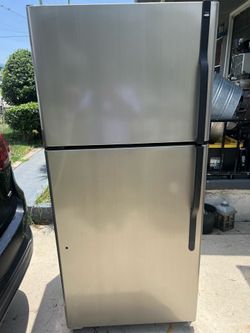 Refrigerator
