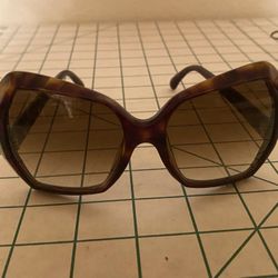 Chanel 5365 c.1580/51 Serialized Tortoise Sunglasses 56-17-140 2N Retail $495