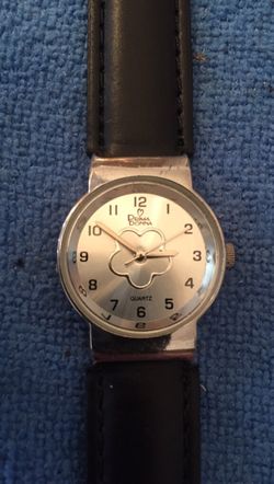 Drima Donna silver tone watch with black leather band