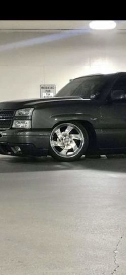 ISO centerline wheel cap
