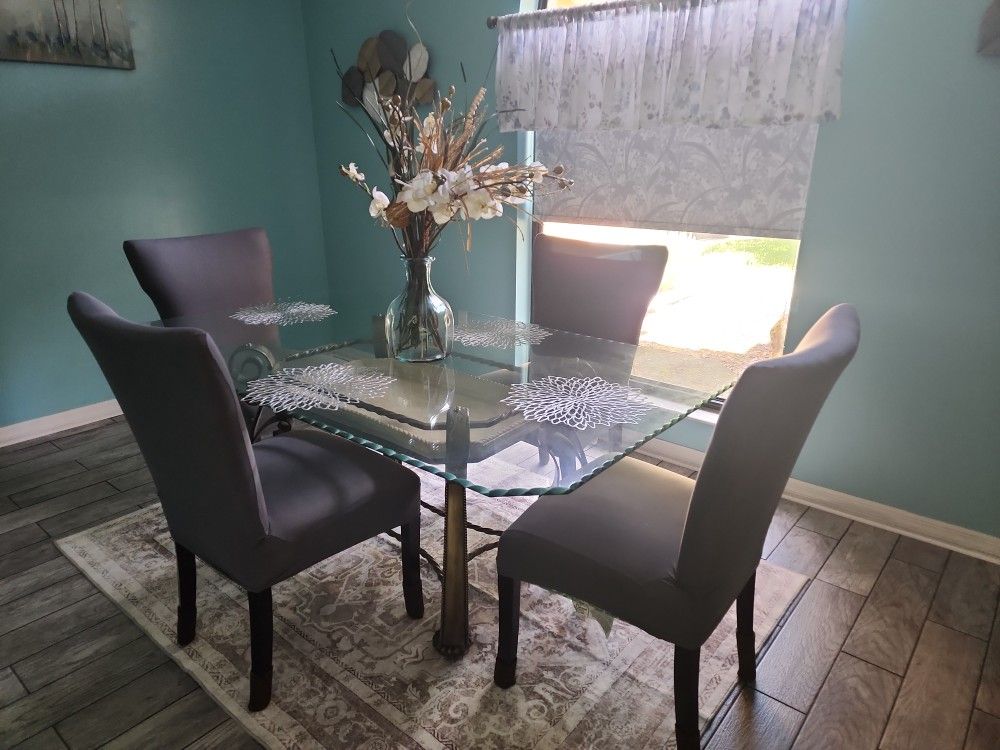 Dining Table Set