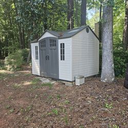 Like New 10x10x8 Storage Shed - Must Pickup 