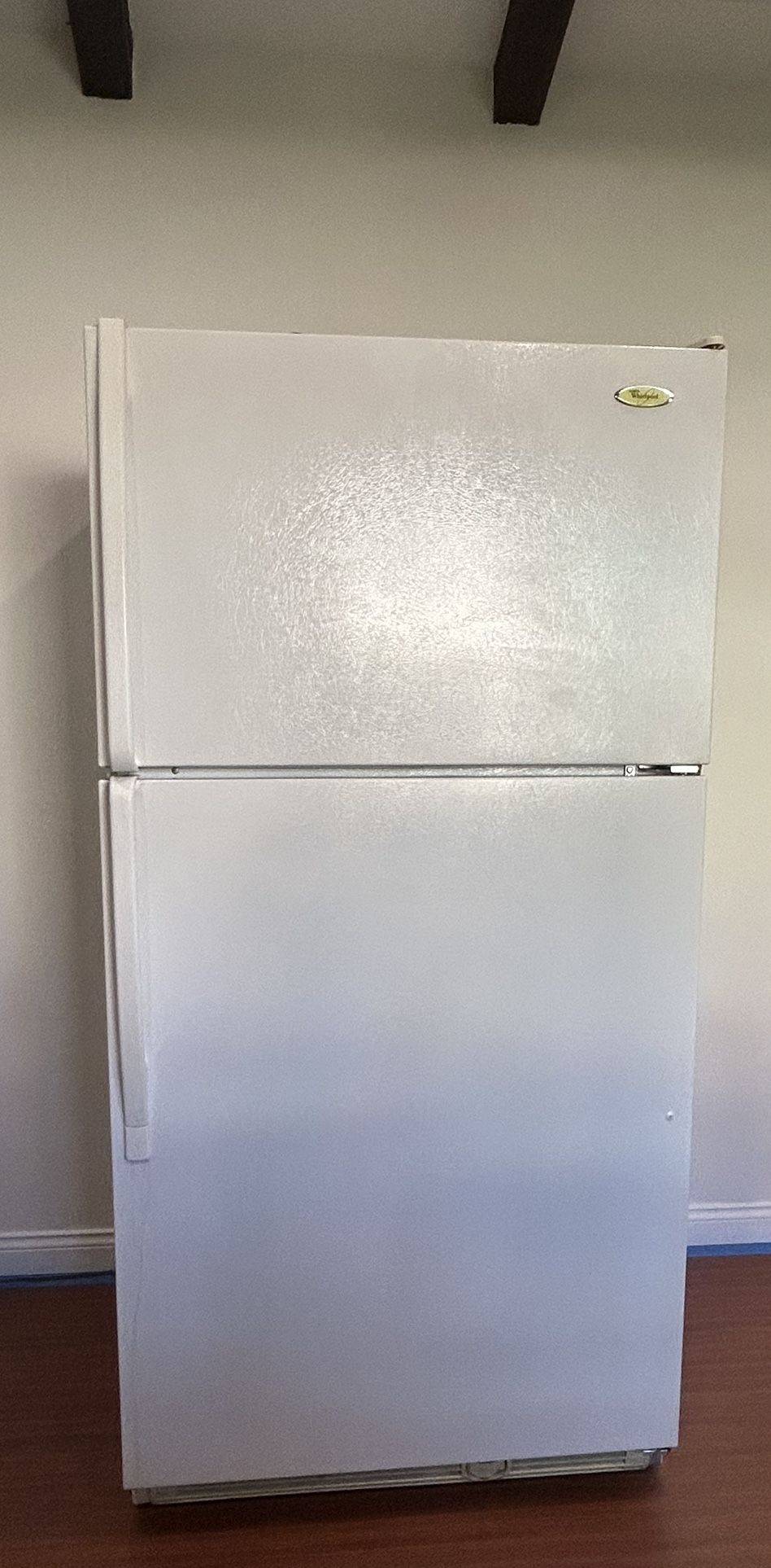 Whirlpool Refrigerator $250