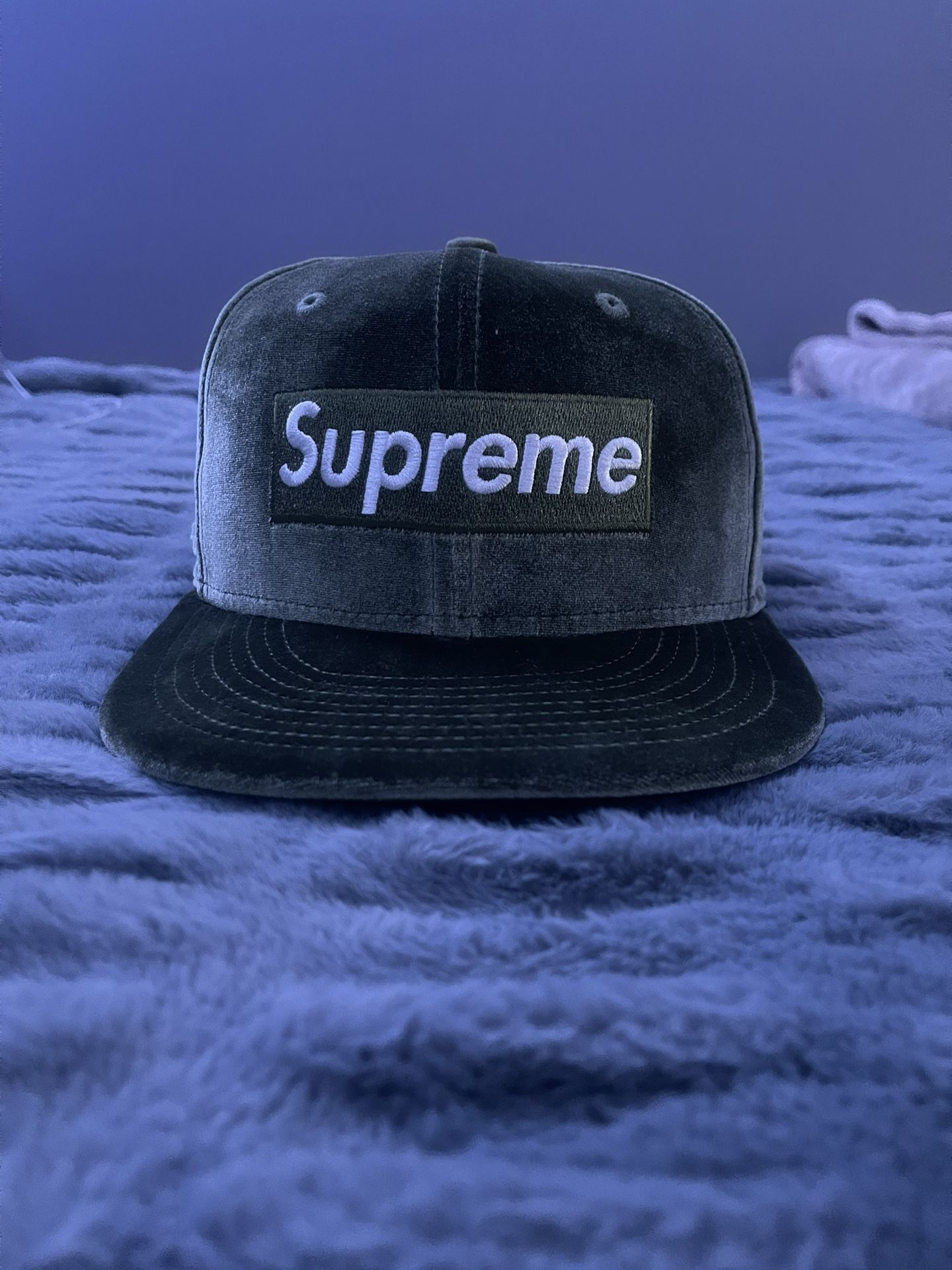 Supreme Hat 