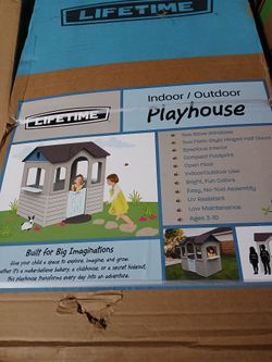 Lifetime Indoor Outdoor Kids Playhouse