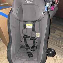Graco Baby Toddler Carseat