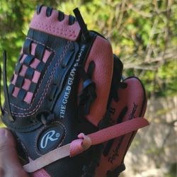 Rawlings Girl Baseball Glove