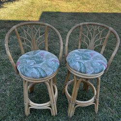 Set of 2 Rattan Bar Stools – Tropical/Vintage Style