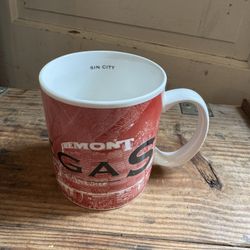 Starbucks 2002 Las Vegas Skyline Series Mug