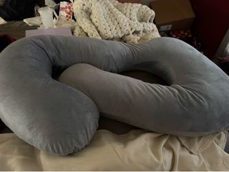 Body pillow