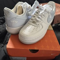Terror Squad (size 9.5)