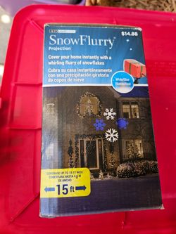 Snow flurry snow projecter