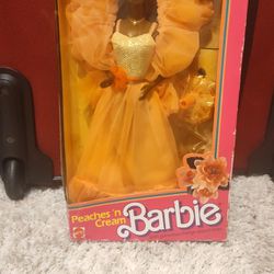 Barbie 1985 (African American)Peaches &Cream