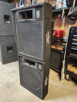 Peavy monitors