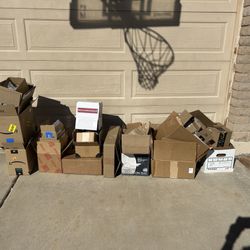 Free Moving / Shipping Boxes