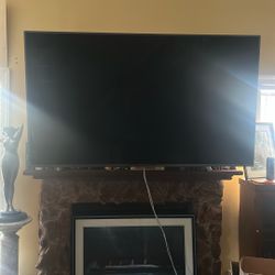 Samsung 70” Tv With Wall Mount