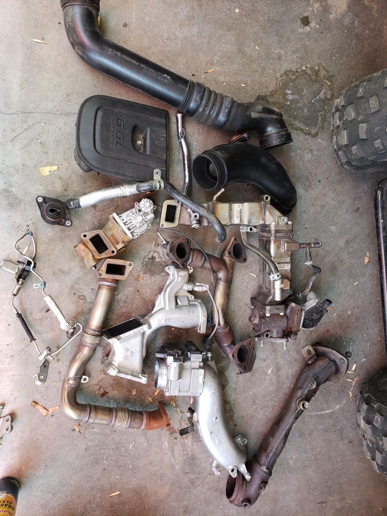 gmc Sierra 2500hd parts