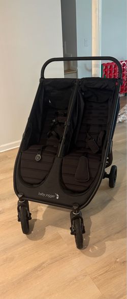 Baby Jogger City Mini GT2 Double Stroller - Excellent Condition