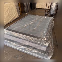 Full size box spring / Base matrimonial