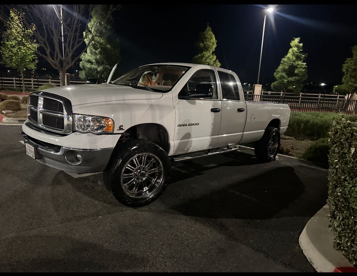 2005 Dodge Ram 2500
