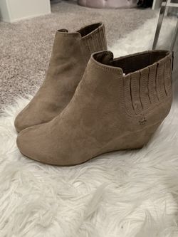 Women Wedge Shoes