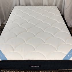 Dreamcloud Premier Mattress - QUEEN 