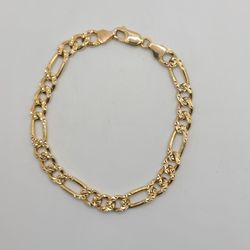 14k Gold 8" Diamond Cut Figaro Bracelet